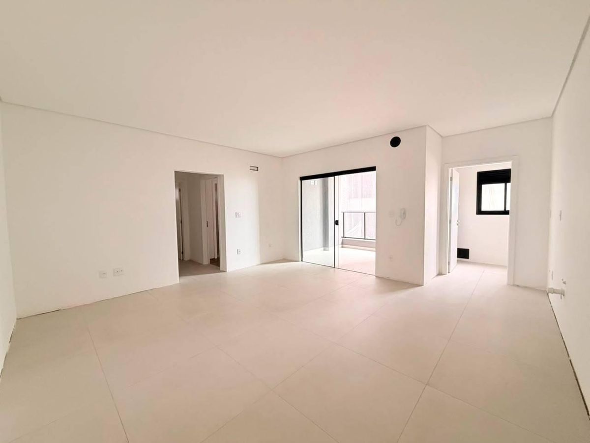 Apartamento em Porto Belo á 98 metros do mar com 2 suítes e 2 vagas - Apartamento em Porto Belo - à venda - IZA RODRIGUES NEGOCIOS IMOBILIARIOS