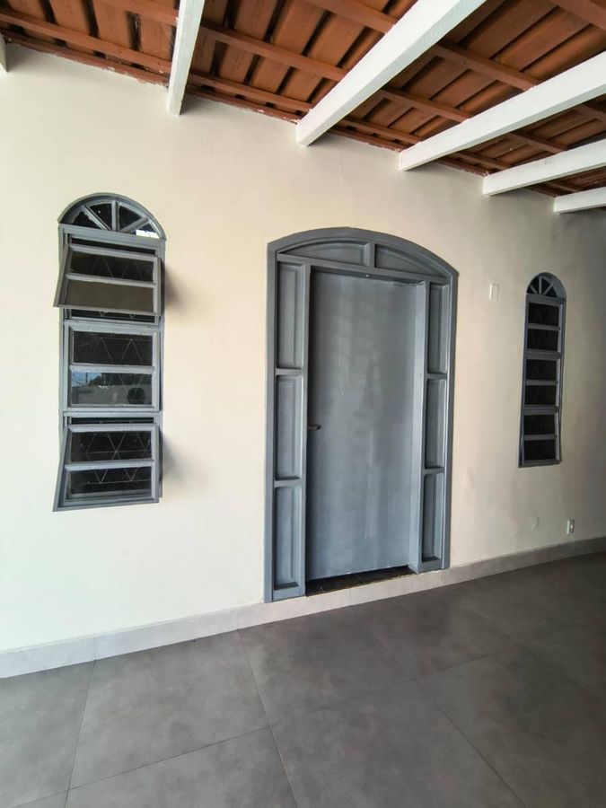Vende-se Casa em Bairro Manga - Casa em Ponte Nova, Várzea Grande - à venda - Prime House Inteligência Imobiliária