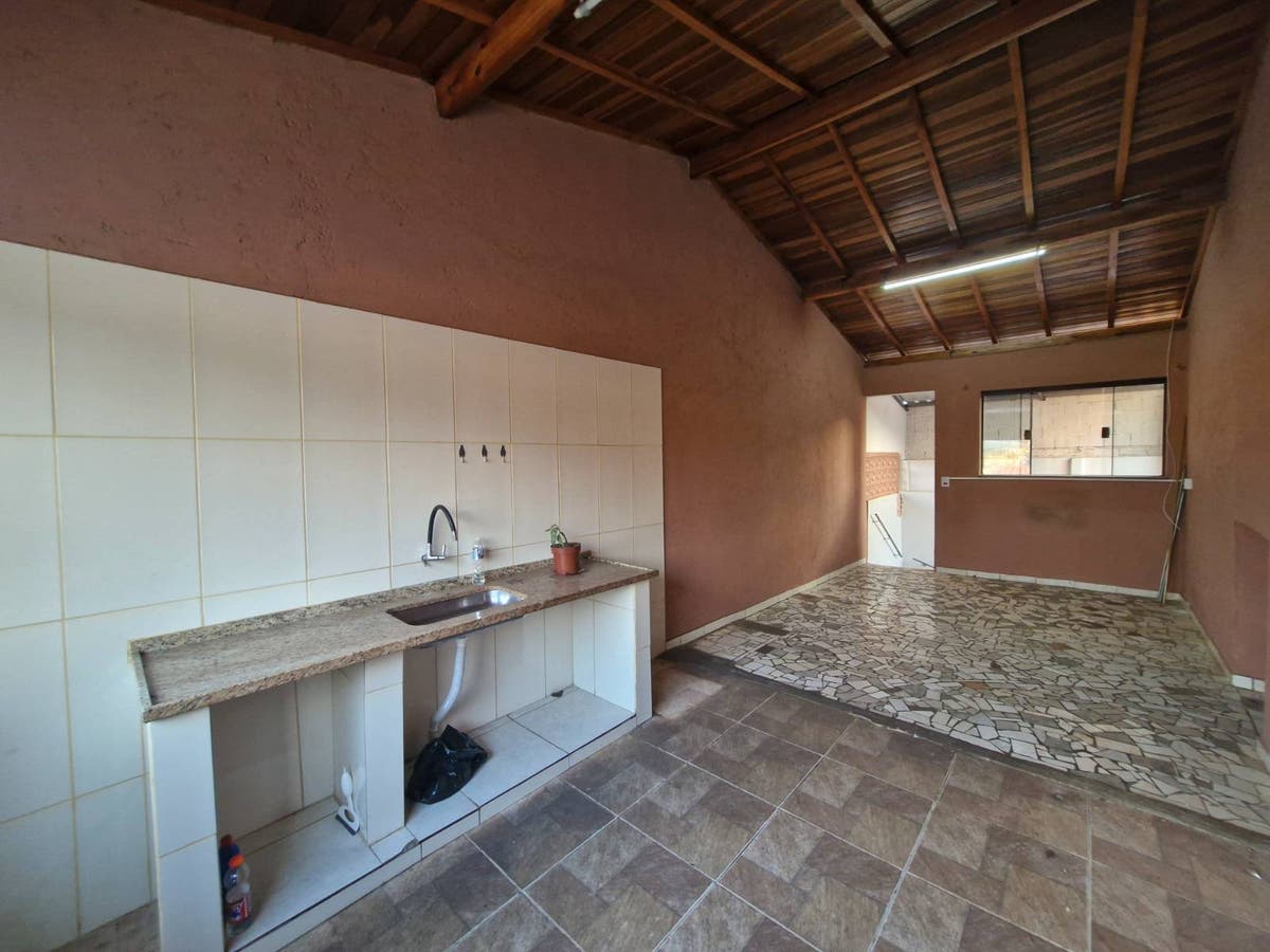Casa para Locação - Jardim Santa Barbara - Andradas/MG - Casa em Jardim Santa Bárbara, Andradas - para locação - Teixeira Consultoria Imobiliaria LTDA