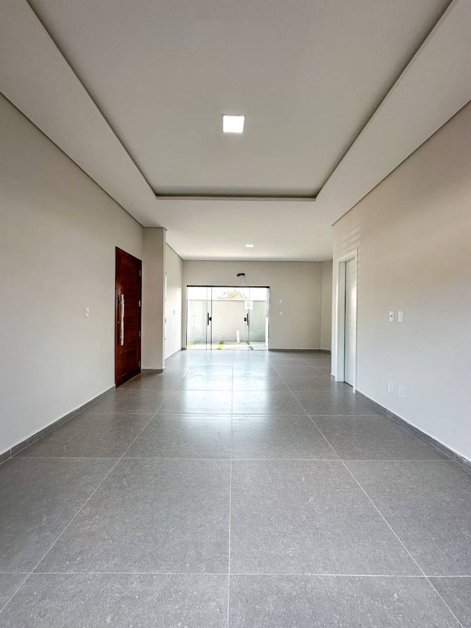 Geminado de Esquina com 1 Suíte + 2 Quartos no bairro Amizade