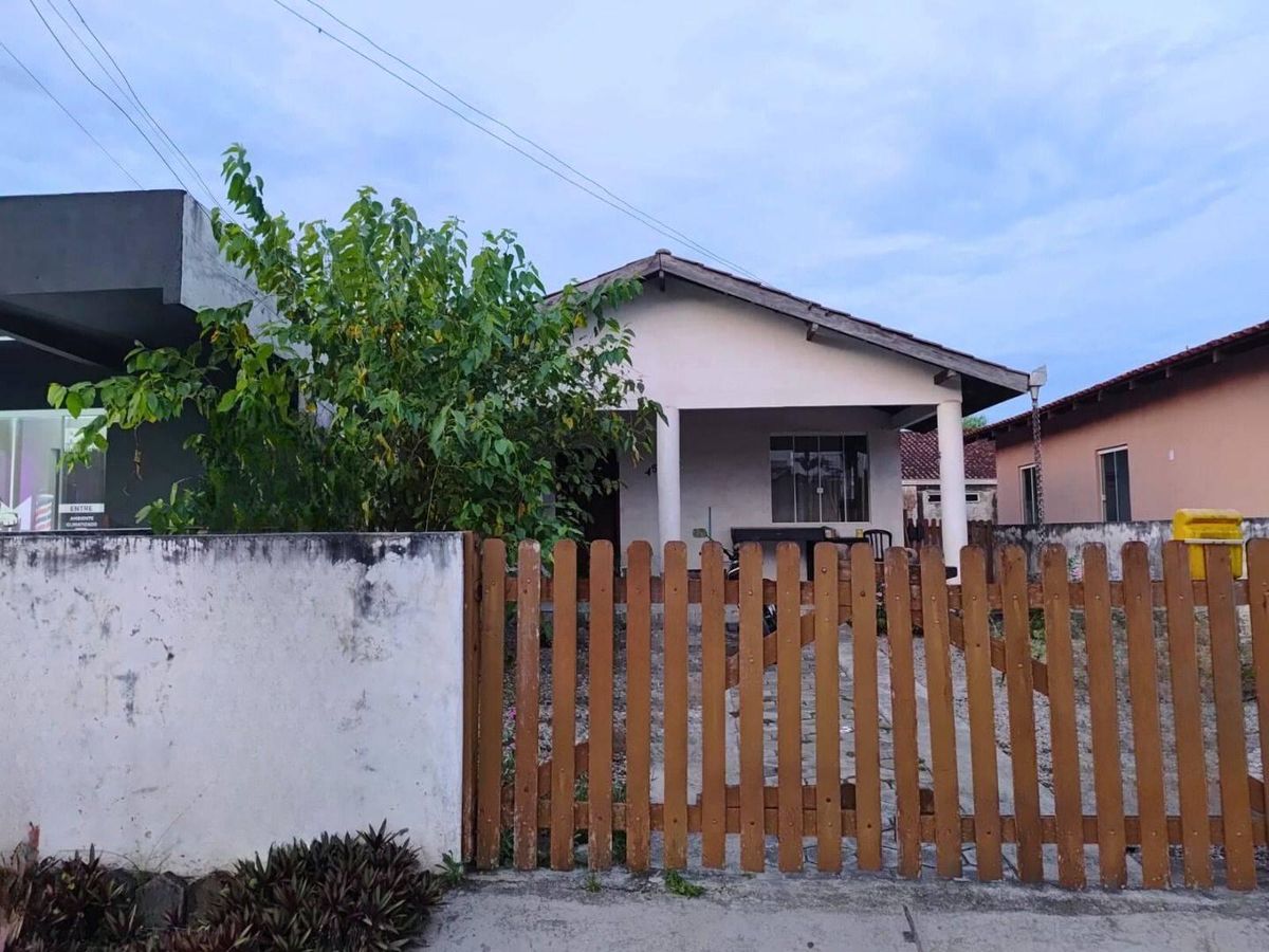 Casa com 2 dormitórios à venda, 207 m² por R$ 790.000,00 - Jardim Perola do Atlântico - Itapoá/SC - Casa em Jardim Perola do Atlântico, Itapoá - à venda - Nossa Praia Imóveis