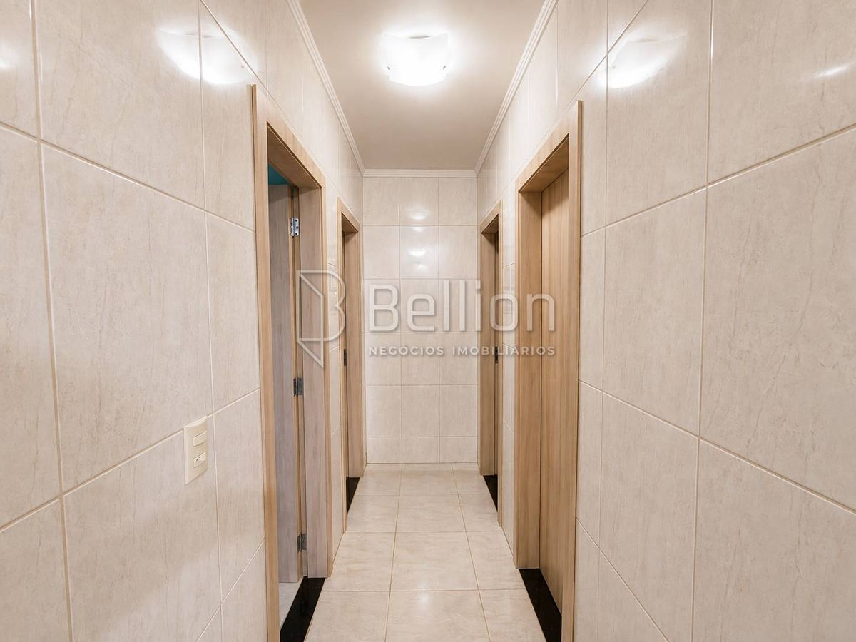 Casa com 3 Quartos e Terreno de 600 m² à Venda em Timbó