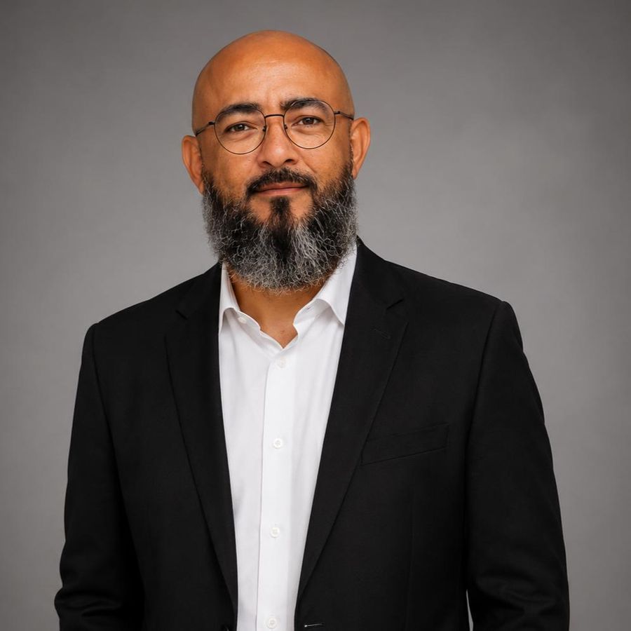 NELO CARVALHO