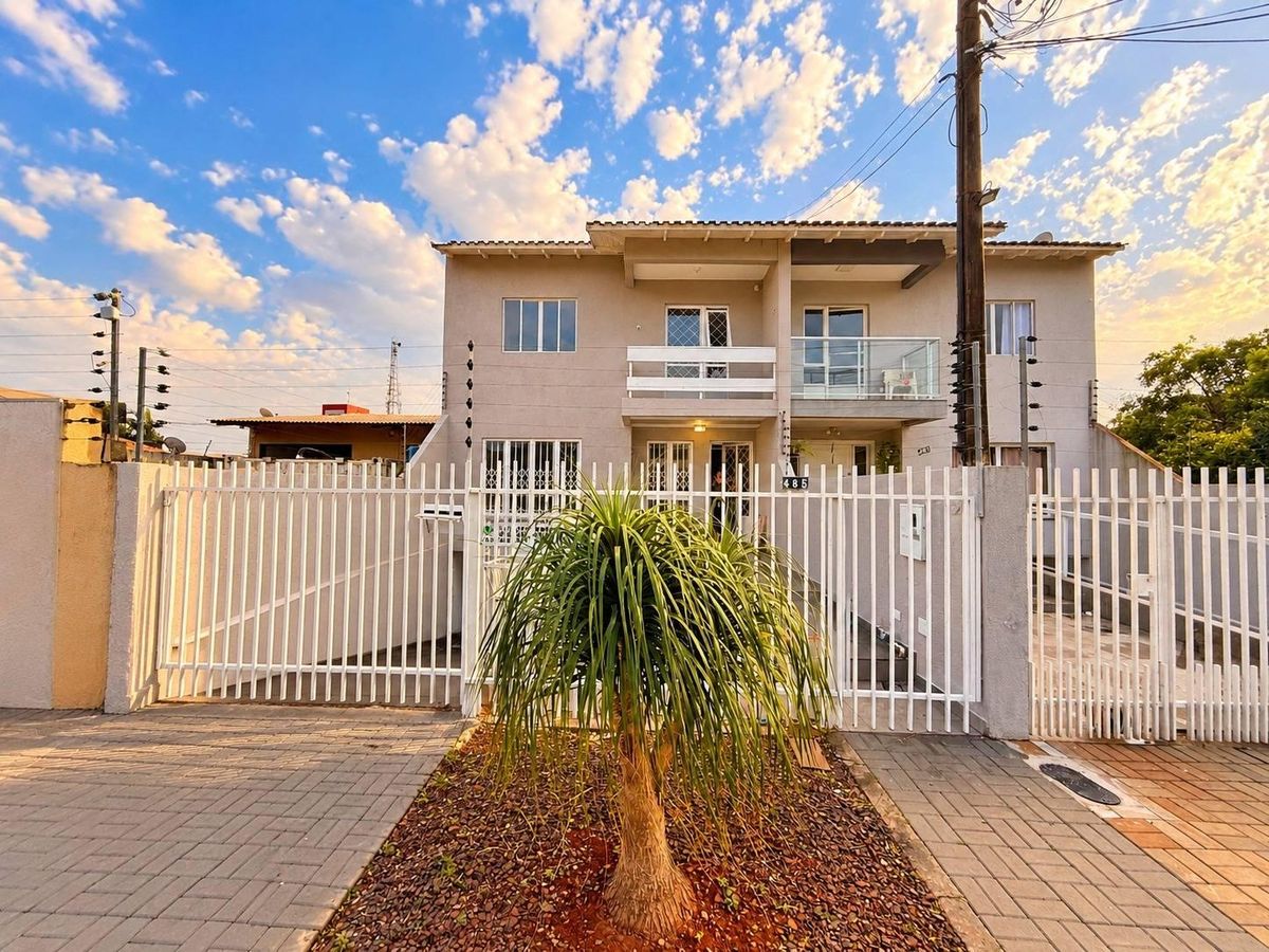 SOBRADO COM 3 SUITES PARA VENDA OU LOCAÇÃO NO BAIRRO JARDIM PANORAMA EM FOZ DO IGUAÇU - Sobrado em Jardim Panorama, Foz do Iguaçu - para locação e à venda - Imob10 Imobiliária Ltda