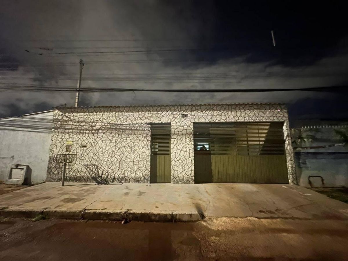 Casa com 3 quartos, Ceilândia Norte (Ceilândia) - Brasília - Casa em Ceilândia Norte (Ceilândia), Brasília - à venda - Milton Aparecido Correa