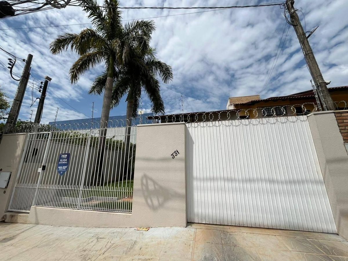 Casa com 3 quartos para Locação