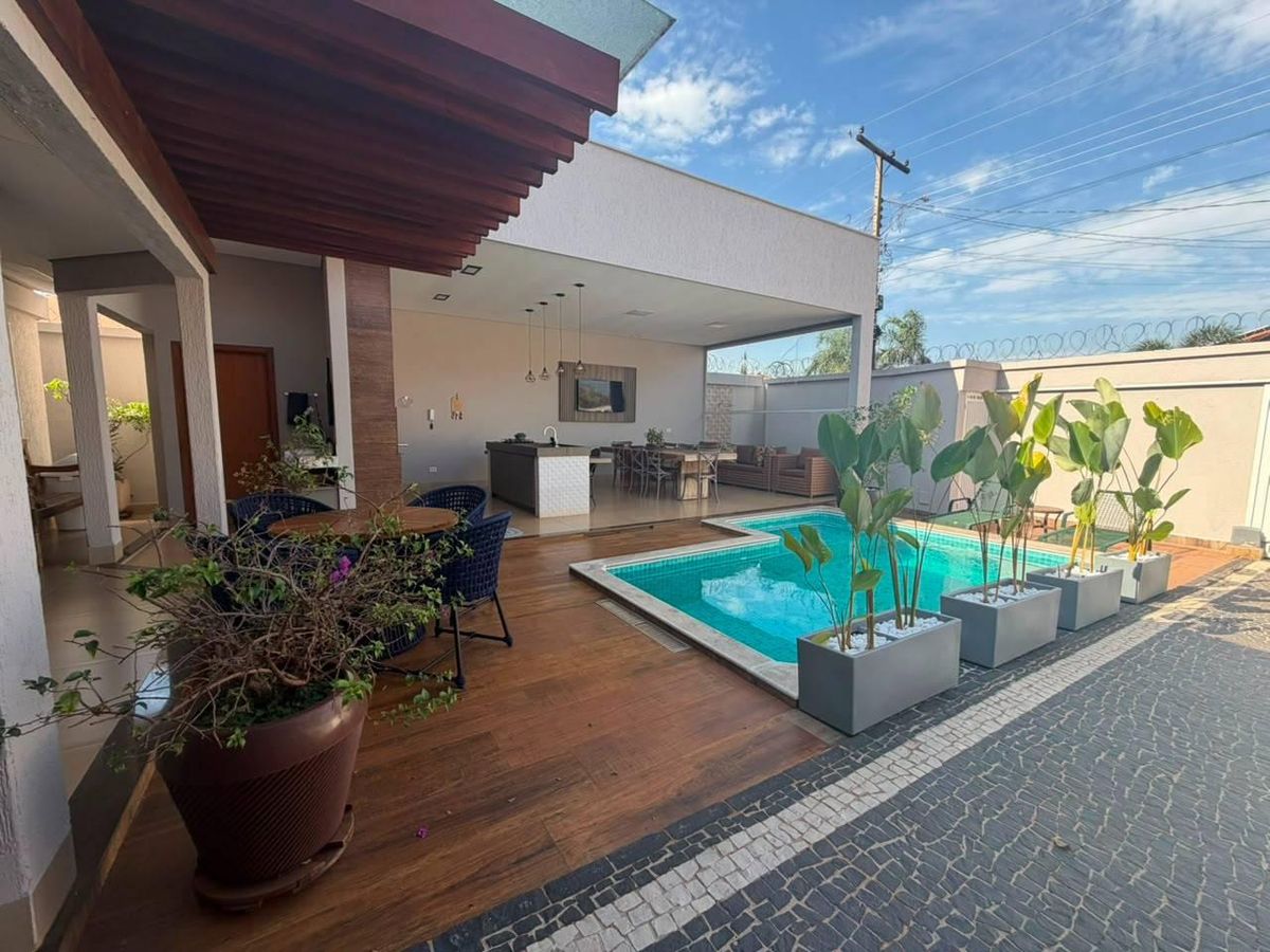 Casa com 3 quartos à Venda, Residencial Jardim Primavera - Itumbiara - Casa em Residencial Jardim Primavera, Itumbiara - à venda - Group Viga Negócios Imobiliários Ltda