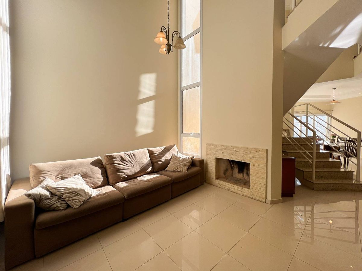 Casa com 3 dormitórios à venda, 238 m² por R$ 1.500.000,00 - Condomínio Vivenda das Cerejeiras - Valinhos/SP, foto 2