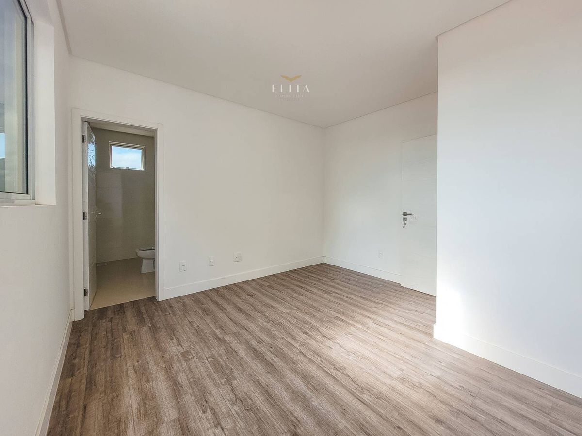 Apartamento com 3 quartos, no bairro Tabuleiro - Barra Velha Cód. 1924