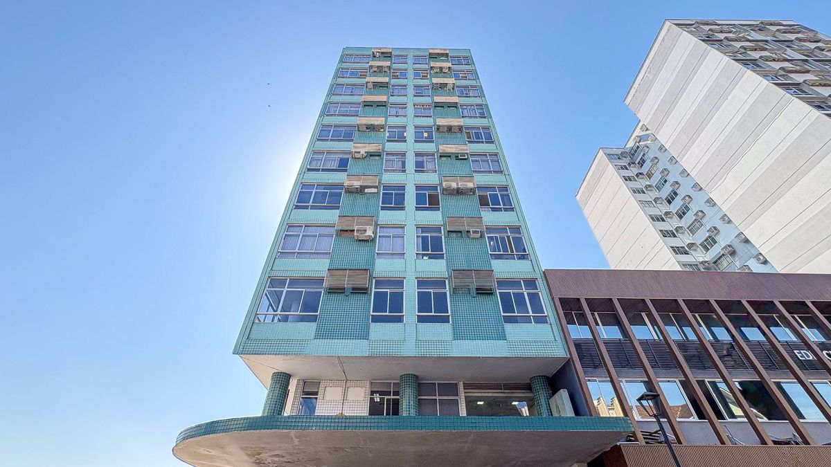 Sala Comercial Mobiliada no Centro! - Salas Comerciais em Centro, Blumenau - à venda - CONCEITO IMOBILIARIA LTDA