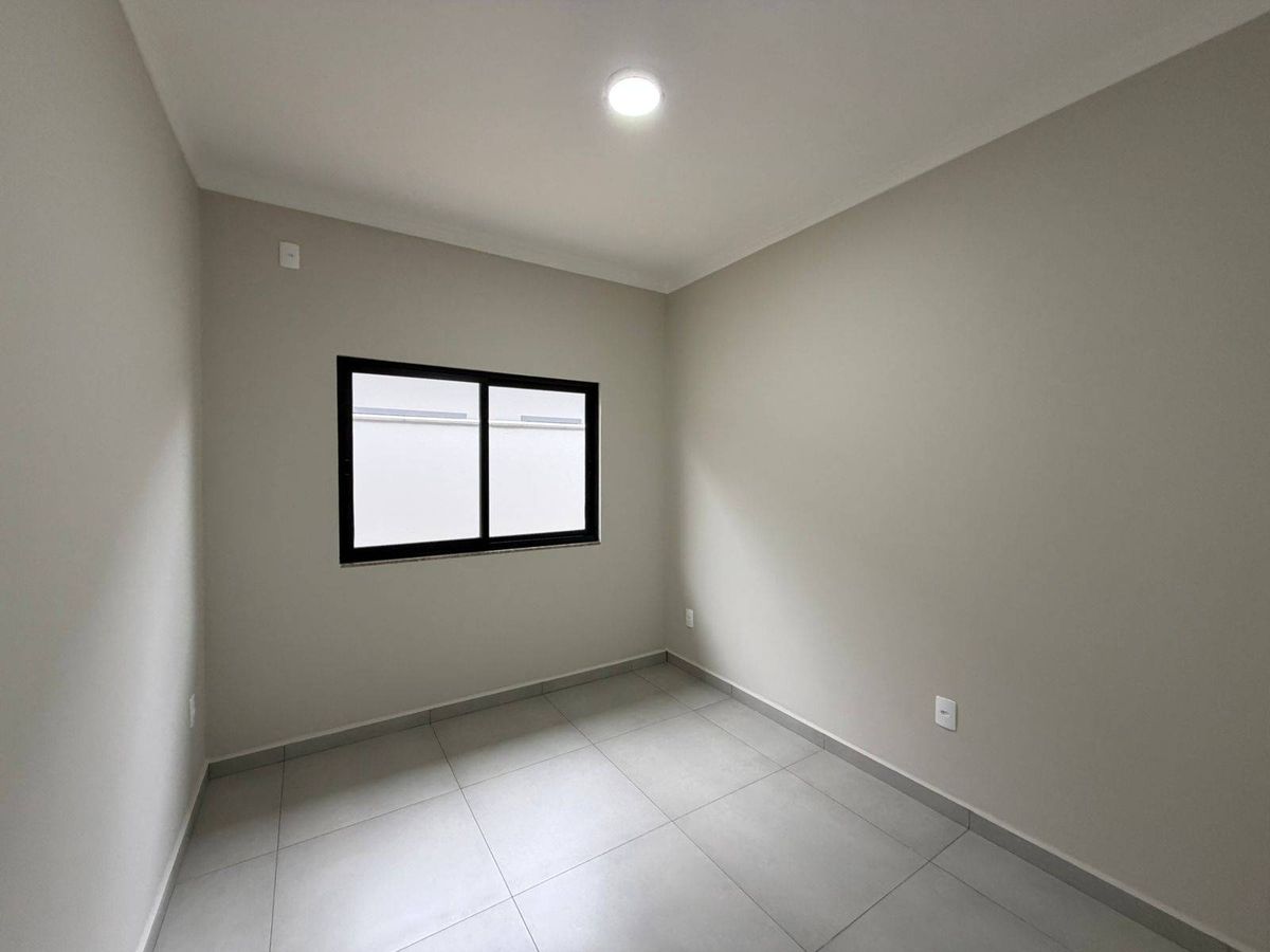 Casa à Venda com 3 quartos, no bairro Nova Barra Velha - Barra Velha Cód. 2768