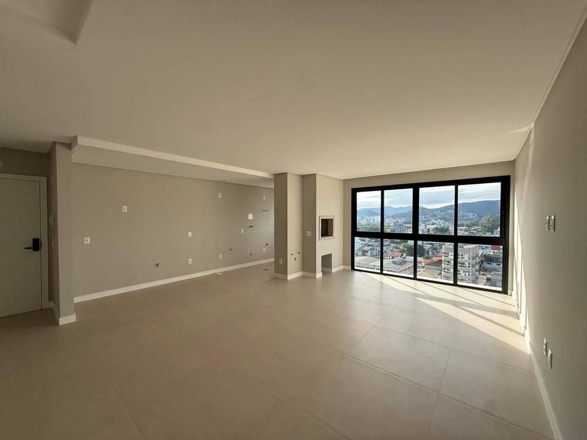 Apartamento com 03 suites no Centro de Camboriú - Apartamento em Centro, Camboriú - à venda - Roseli Imóveis