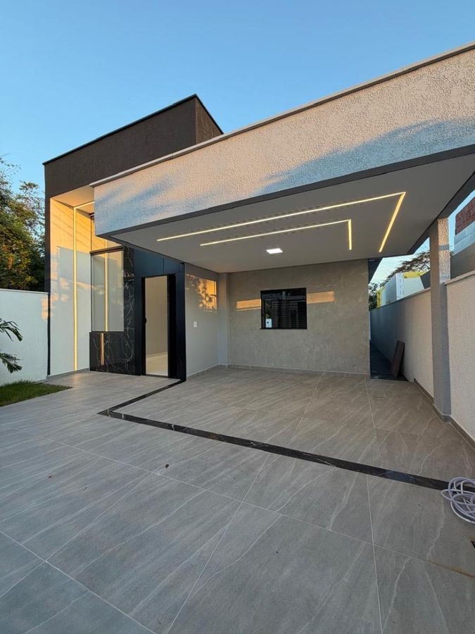 Casa Térrea com 3 quartos à Venda, Tarumã - Manaus