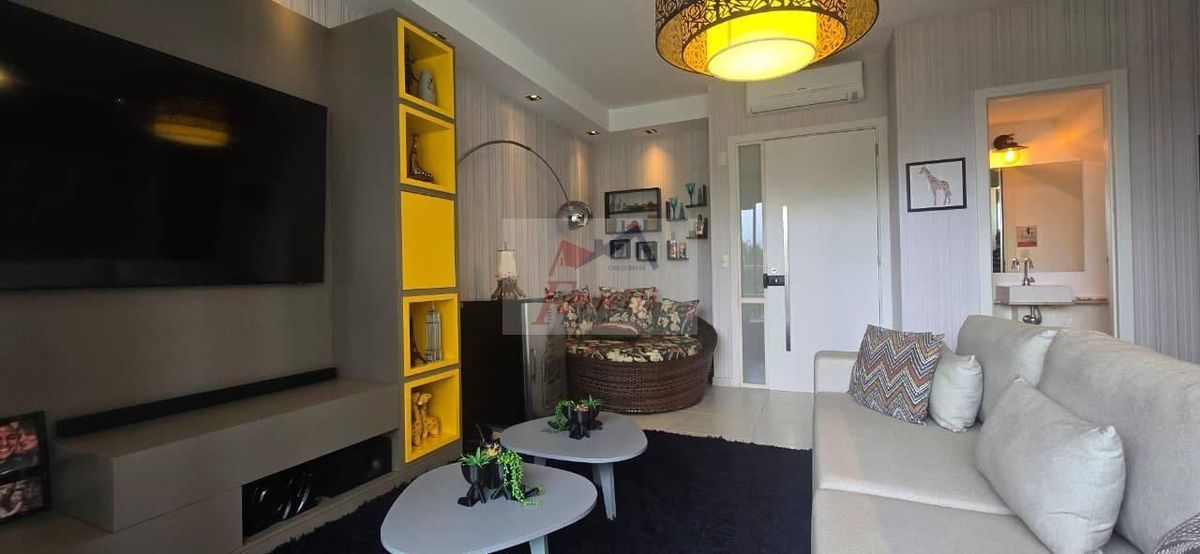 Apartamento Duplex com 2 suítes decorado para Venda em Parque Enseada Guarujá SP