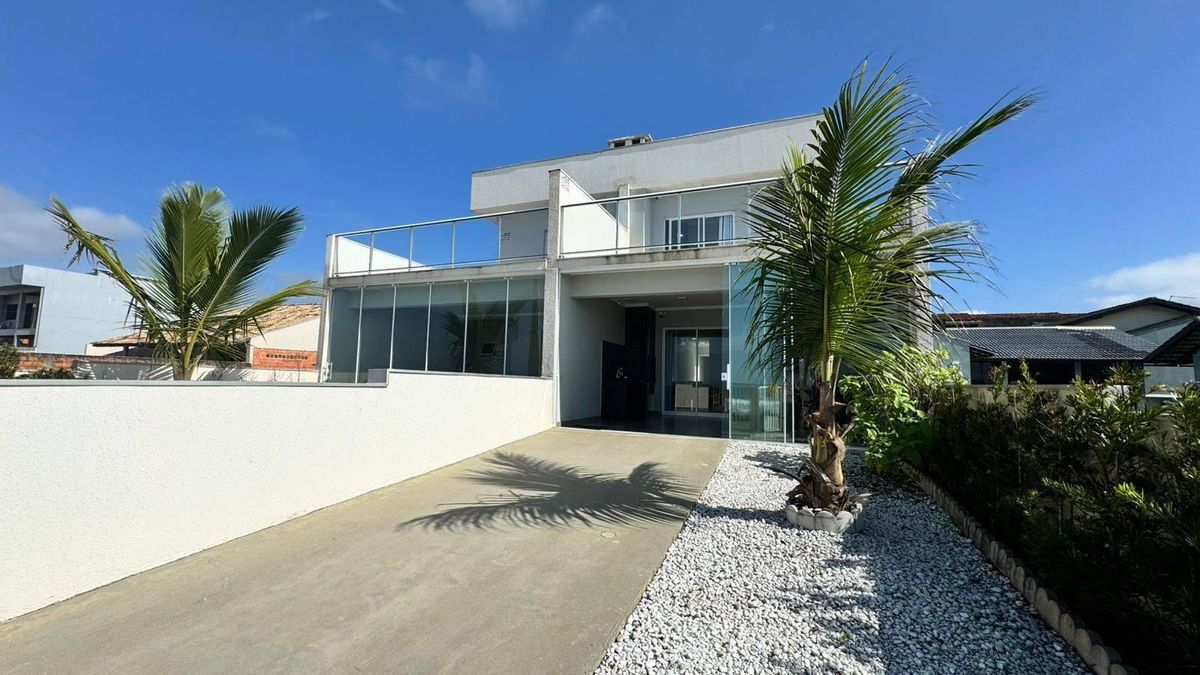 Sobrado Frente Mar com 4 dormitórios à venda, 171 m² por R$ 1.100.000 - Brasília - Itapoá/SC - Sobrado em Brasilia, Itapoá - à venda - Nossa Praia Imóveis