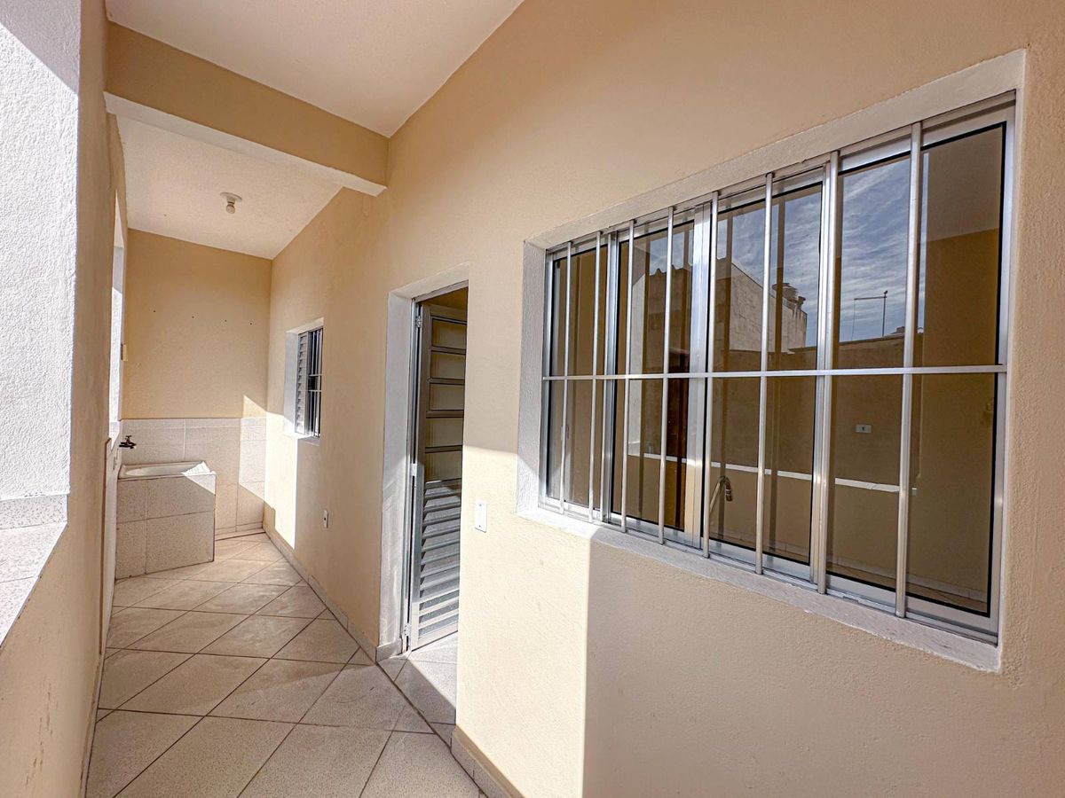 Casa com 1 quarto para Locação, Jardim Maia - São Paulo
