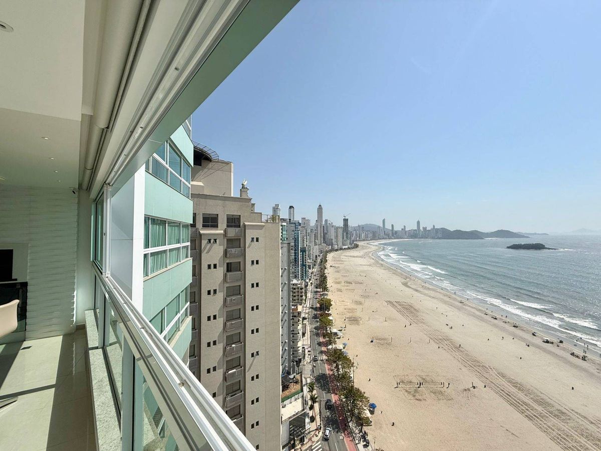 Apartamento FRENTE MAR à venda no Edificio BarraMares no Centro em Balneário Camboriú - Apartamento em Centro, Balneário Camboriú - à venda - WOW Imobiliária Ltda