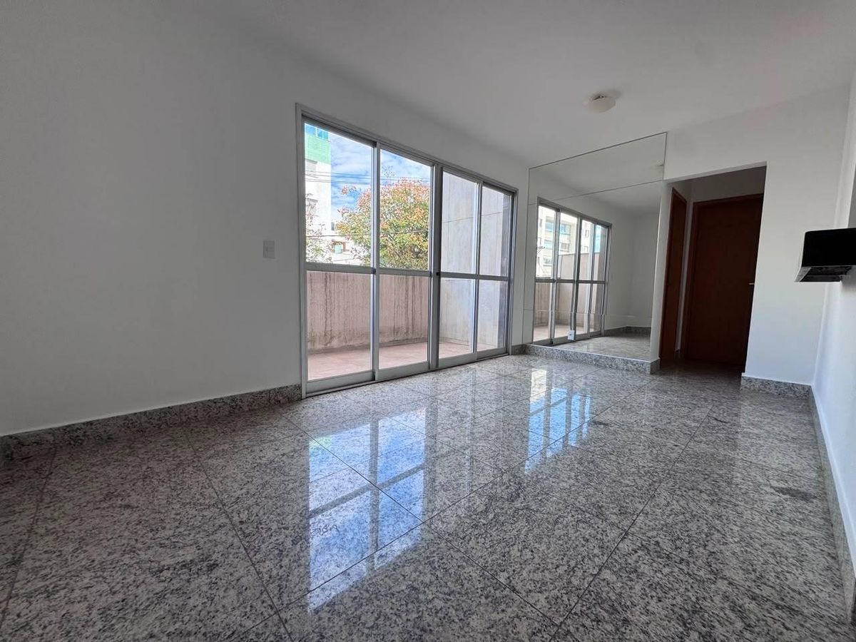 Área Privativa com 2 quartos à Venda, Buritis - Belo Horizonte - Área Privativa em Buritis, Belo Horizonte - à venda - Silvio Ximenes Imobiliária