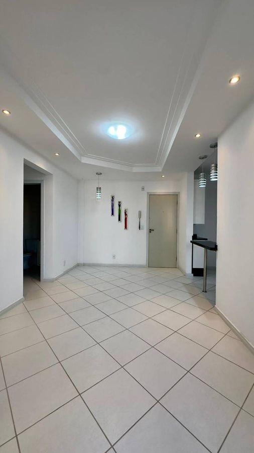 Apartamento à Venda com 2 quartos, sendo 1 Suíte em Barreiros – São José/SC
