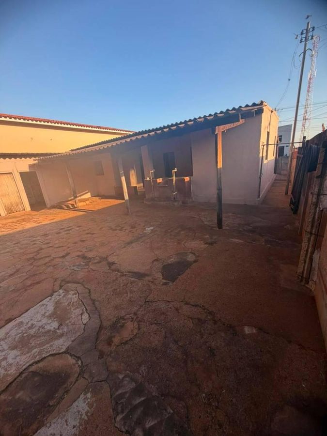 CASA A VENDA CENTRO