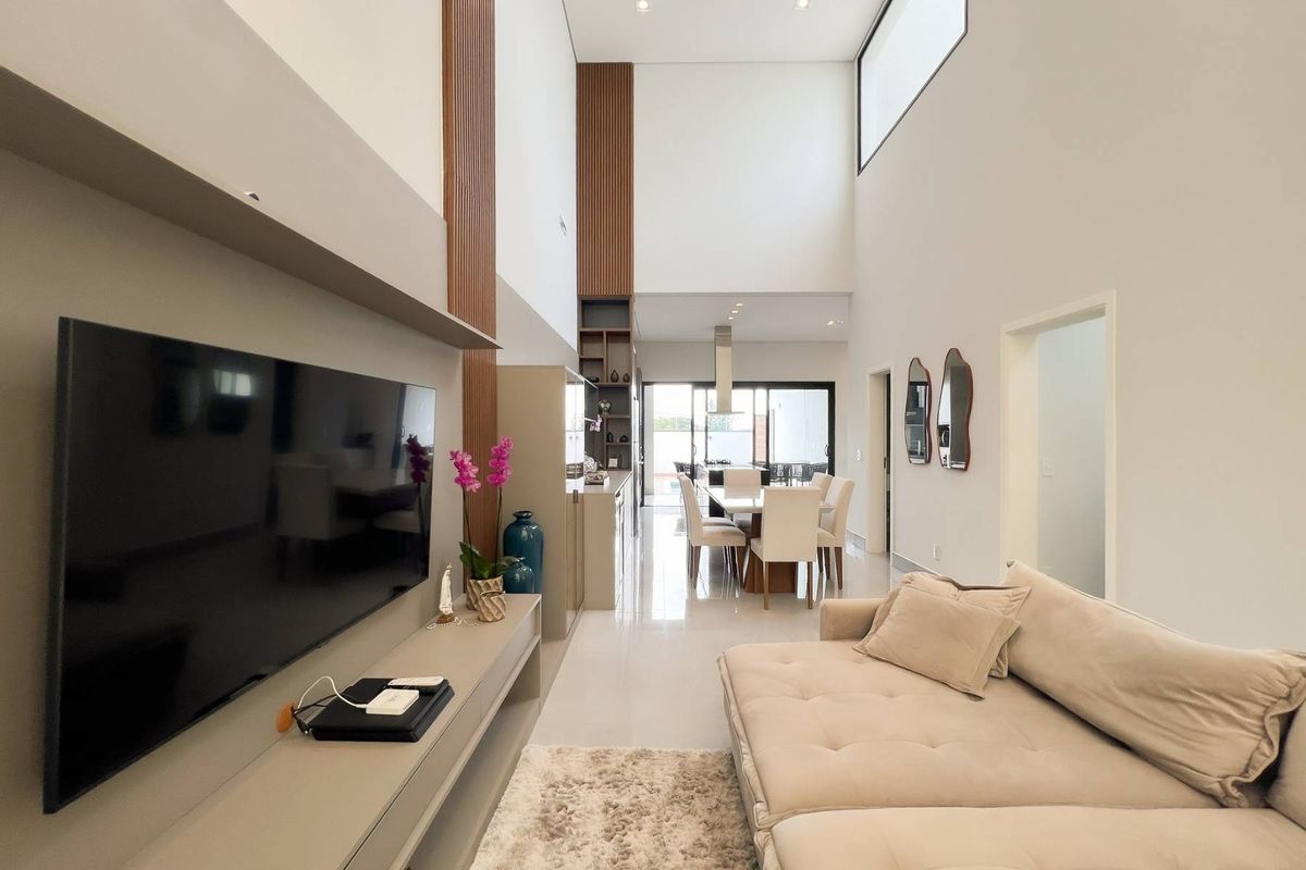 Casa com 3 suítes à Venda mobiliada - Condomínio Residencial Mon't Alcino - Valinhos, foto 3