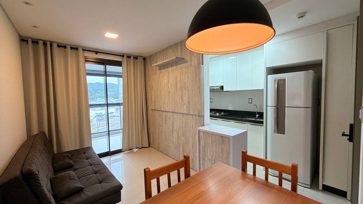 APARTAMENTO 2 QUARTOS, 1 VAGA - MOBILIADO - A VENDA - RESSACADA - ITAJAI/SC