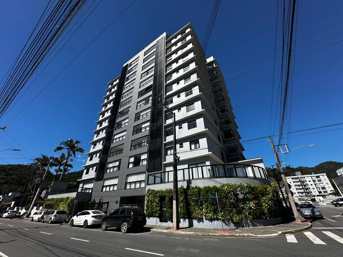 Cobertura Duplex | Vila Nova | 3 suítes (1 suíte c/ closet) | 261m²