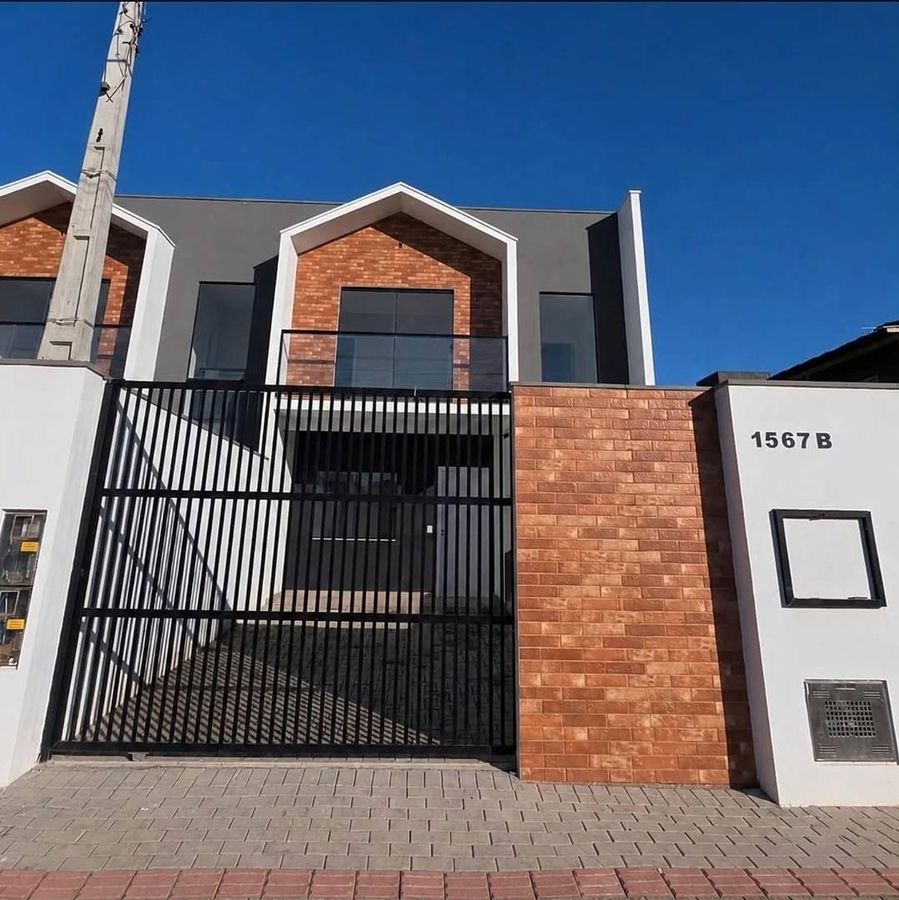Sobrado com 2 quartos, Itacolomi - Balneário Piçarras - Casa Geminada em Itacolomi, Balneário Piçarras - à venda - MARIAN IMÓVEIS