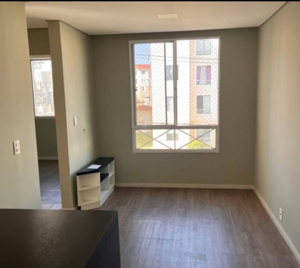 Apartamento a venda, 43m², 2 dormitórios, 1 banheiro, 1 vaga, recém reformado, em Cesar de Souza, Mogi das Cruzes, SP - Apartamento em Cézar de Souza, Mogi das Cruzes - à venda - ComBrasil Negócios Imobiliários Ltda