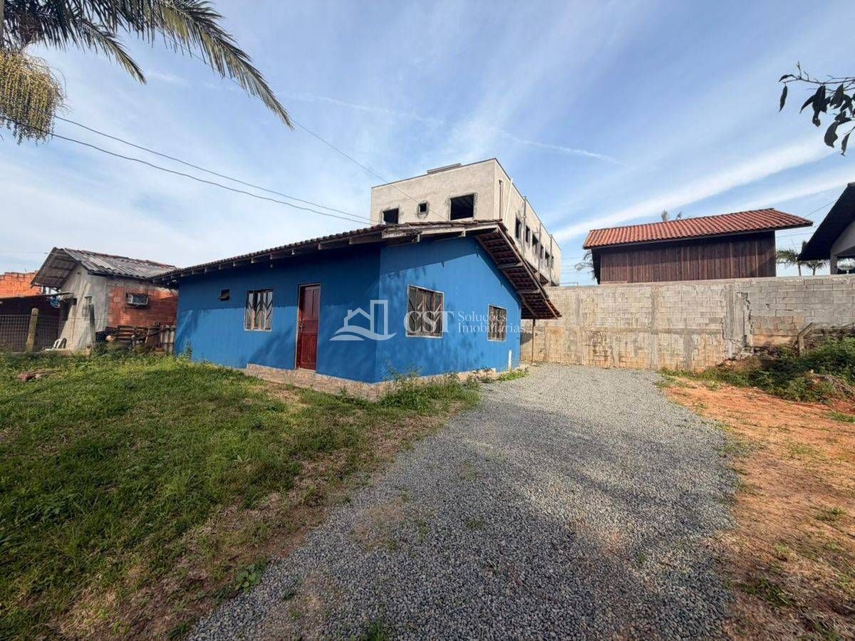 CASA COM 03 QUARTOS NO BAIRRO VILA PARAGUAI - Barra Velha/SC