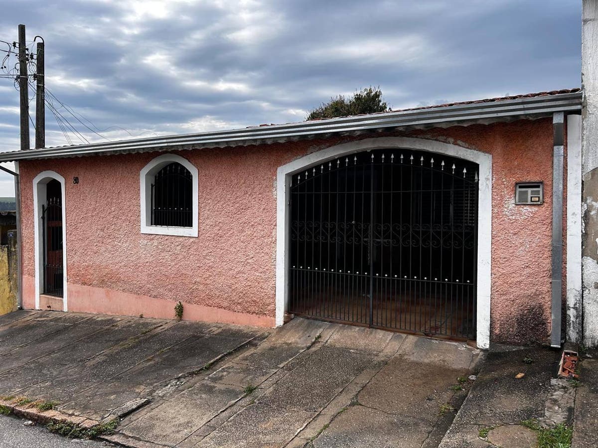 Casa para Locação Comercial - Casa - para locação - Santa Lurdes Negócios Imobiliário LTDA