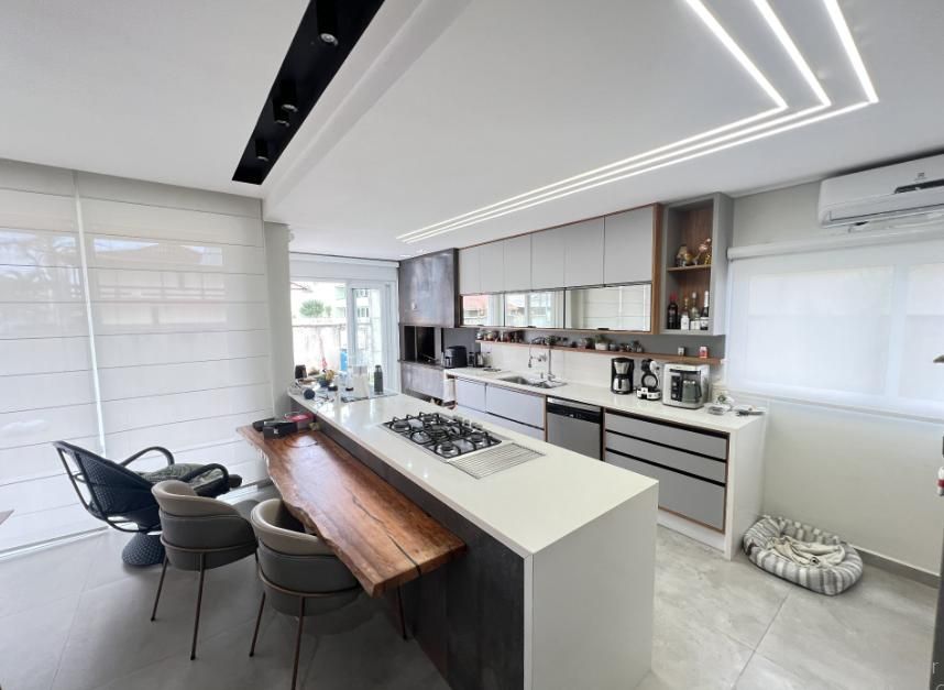 Sobrado, 2 quartos, 216 m² - Foto 11