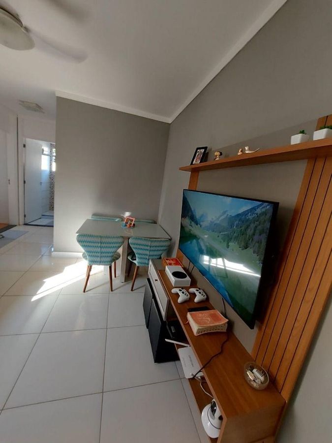 Apto. 2 dorm, sala cozinha e banheiro, área de serviço. Armários cozinha e quartos, chuveiro a gás e 1 vaga coberta. Jd. do Lago II Campinas, foto 5