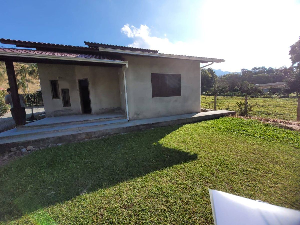 Casa em santa luzia - Casa em Santa Luzia, Jaraguá do Sul - para locação - SONHO D`LAR IMOVEIS LTDA