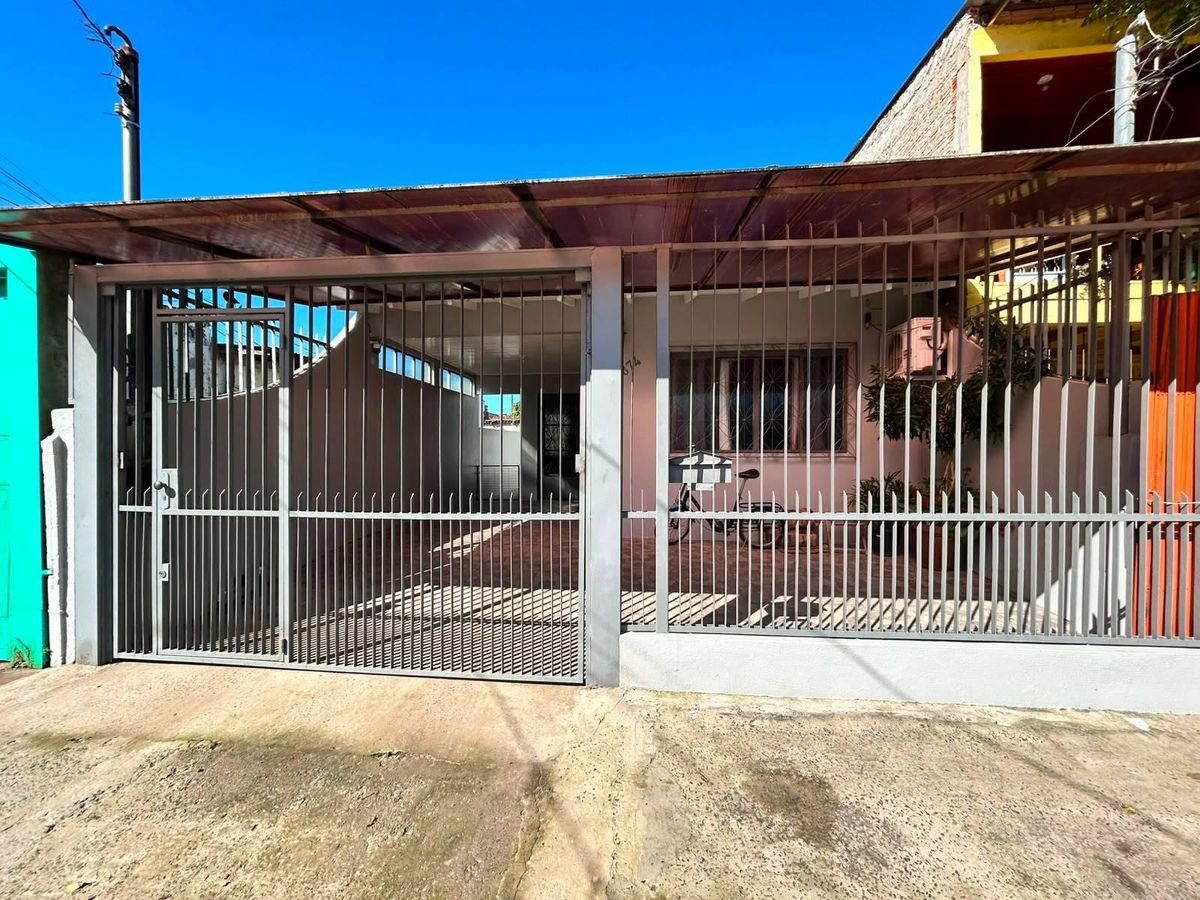Casa com 3 dormitórios