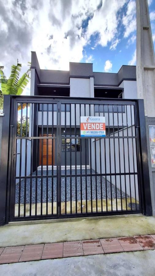 Geminado Duplex à Venda em Joinville - Santa Catarina - Casa em Jardim Iririú, Joinville - à venda - Guara Imóveis Ltda