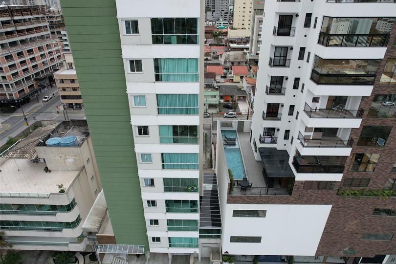 Apto 3 dormitórios (1 suíte) — Atlantis, Itapema/SC - Apartamento em Meia Praia, Itapema - à venda - Portal Imóveis Itapema
