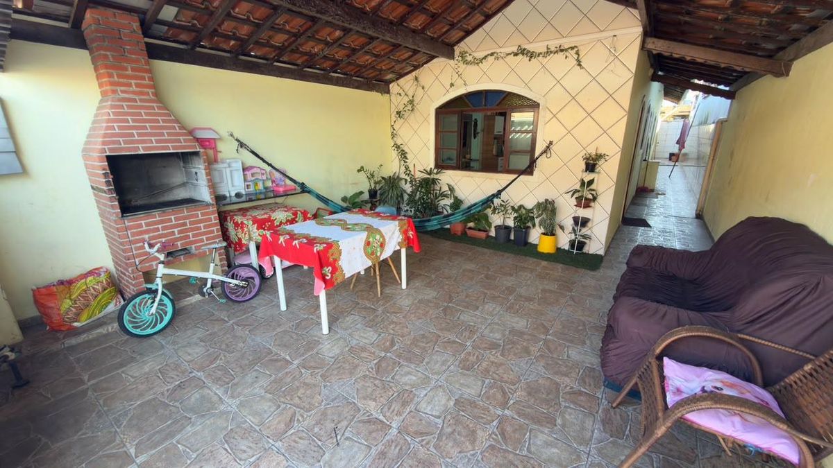 Casa Geminada com 2 quartos, Sítio do Campo - Praia Grande