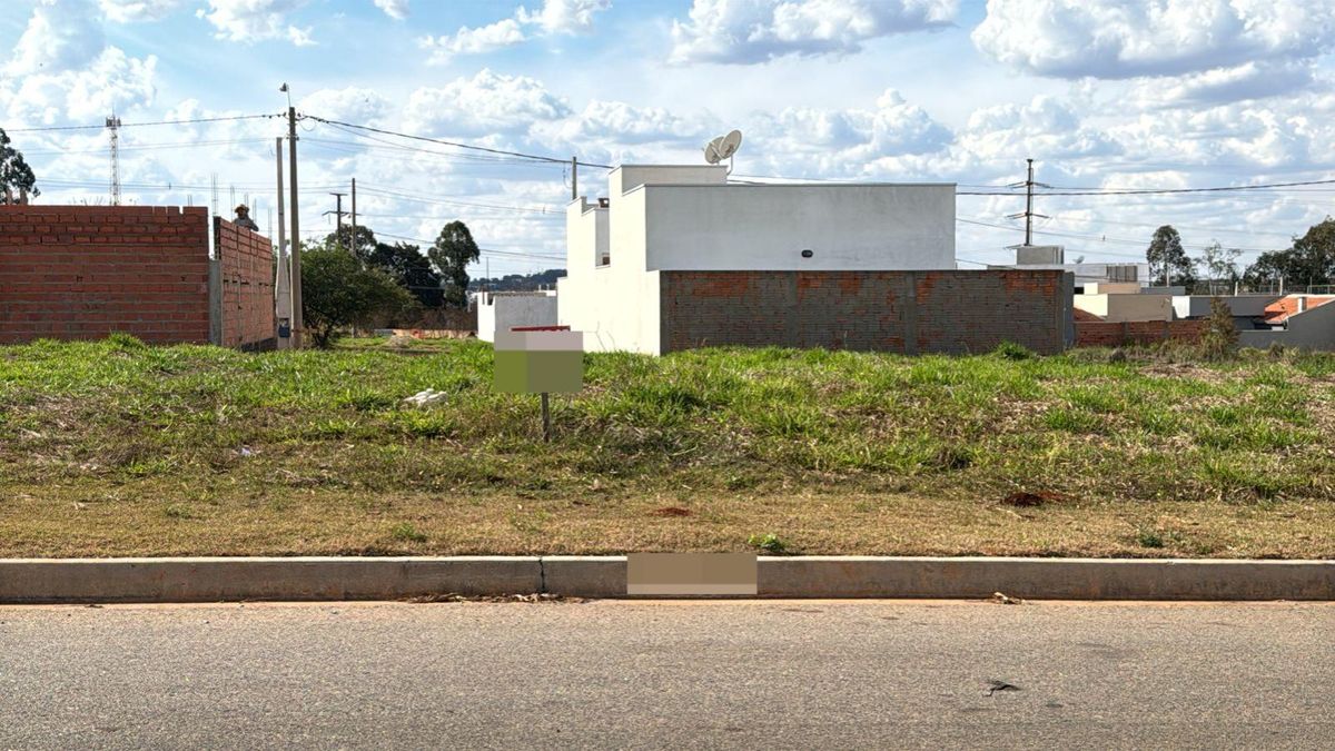 TERRENO NO PORTAL DA CIDADE - Lote/Terreno em Portal da Cidade, Itapetininga - à venda - Monteiro Imóveis