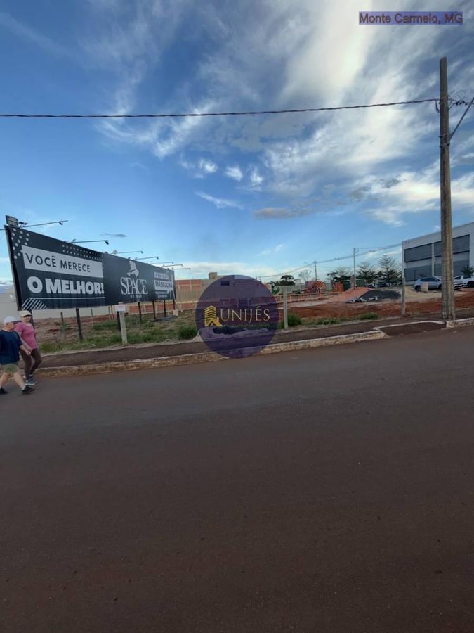 LOTE A VENDA RUA SILVIO CARDOSO