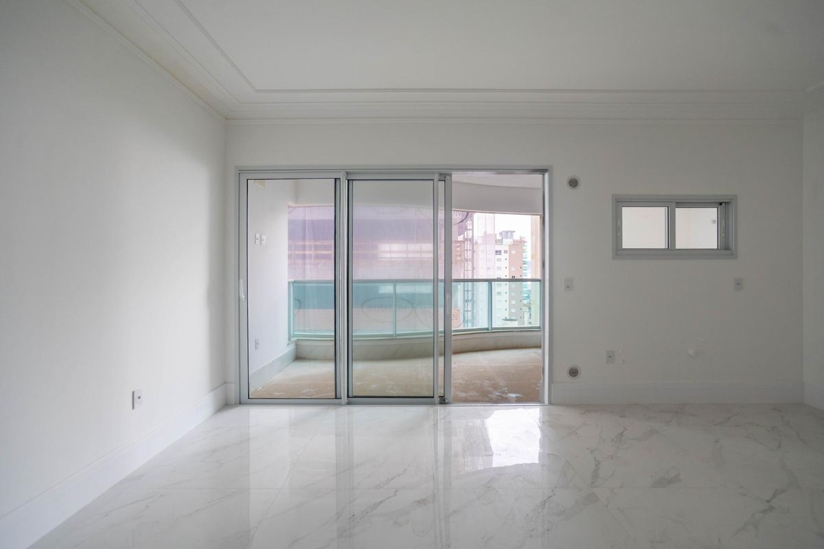 Apto 4 dorm (4 suítes) — Belissimo, Meia Praia, Itapema/SC - Apartamento em Meia Praia, Itapema - à venda - Portal Imóveis Itapema