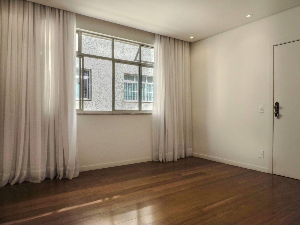 Apartamento com 3 quartos à Venda, Coração de Jesus - Belo Horizonte - Apartamento em Coração de Jesus, Belo Horizonte - à venda - Silvio Ximenes Imobiliária
