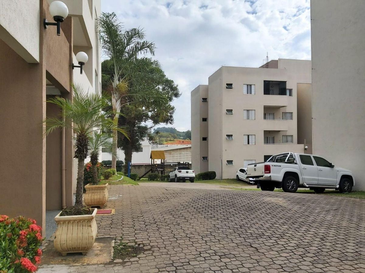 Lindo apto em Vinhedo 75m2, 2 Dorm. sendo 1 suíte, 1 vaga. Res. Sta Claudina - região privilegiada, próximo a toda infraestrutura - Vinhedo e Valinhos, foto 3