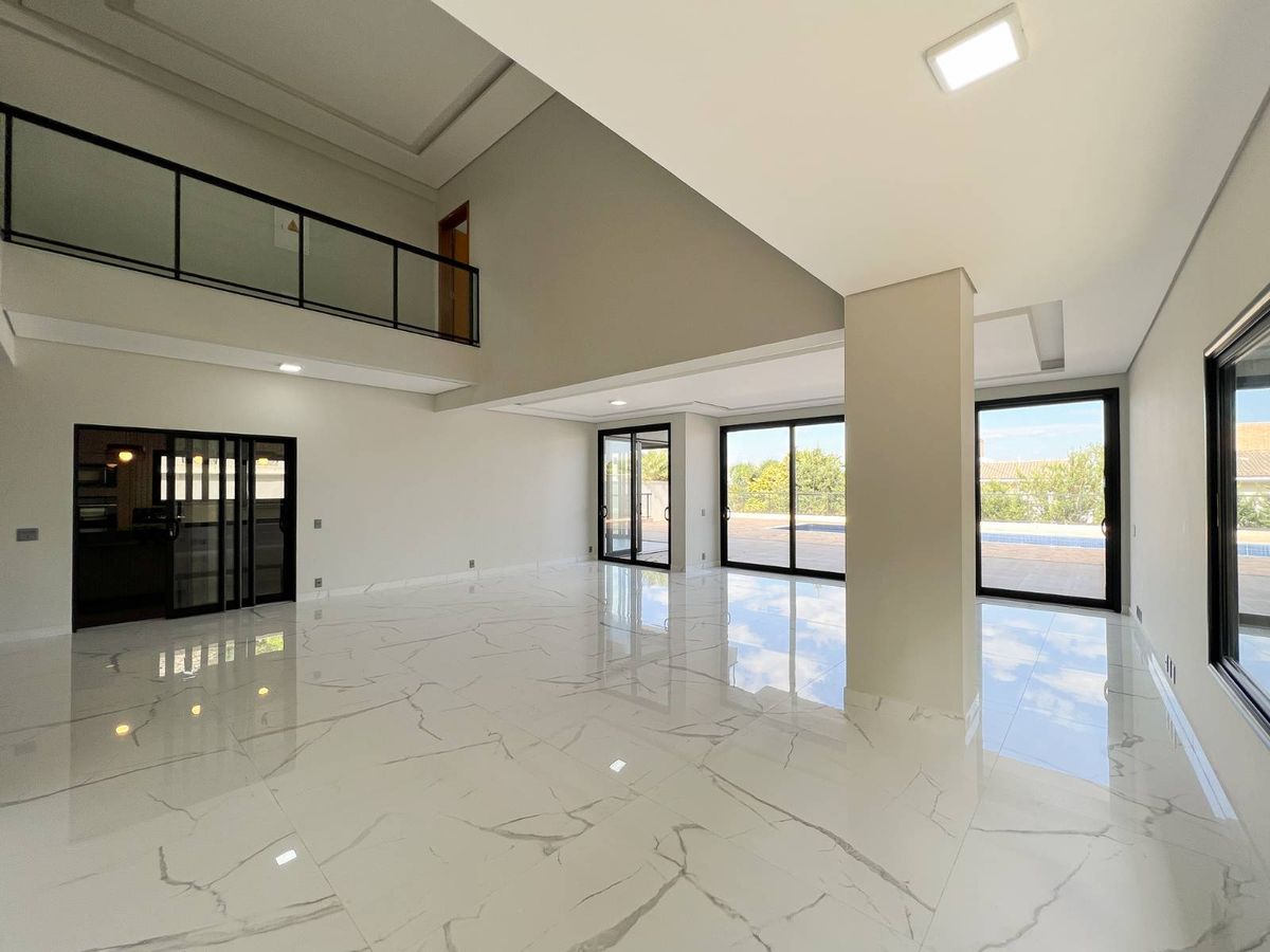 Casa com 4 quartos, foto 4