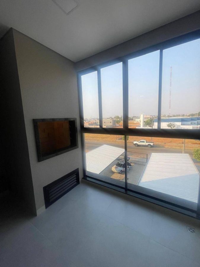 Apartamento com 2 quartos, 2 vagas
