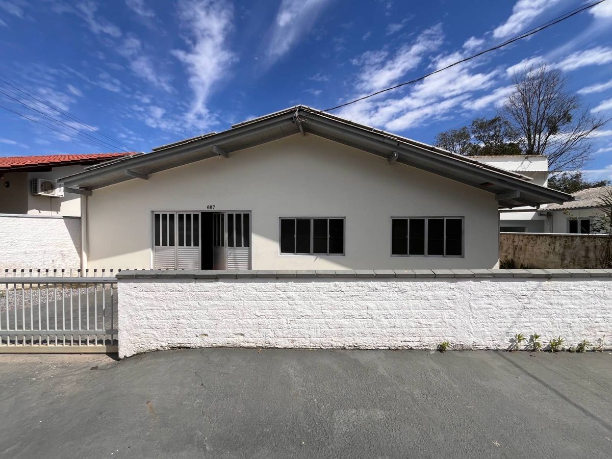 Casa Para Locação - Rua Nova Trento - Bairro Santana - Rio do Sul - Casa em Santana, Rio do Sul - para locação - Imobiliária Cimardi LTDA