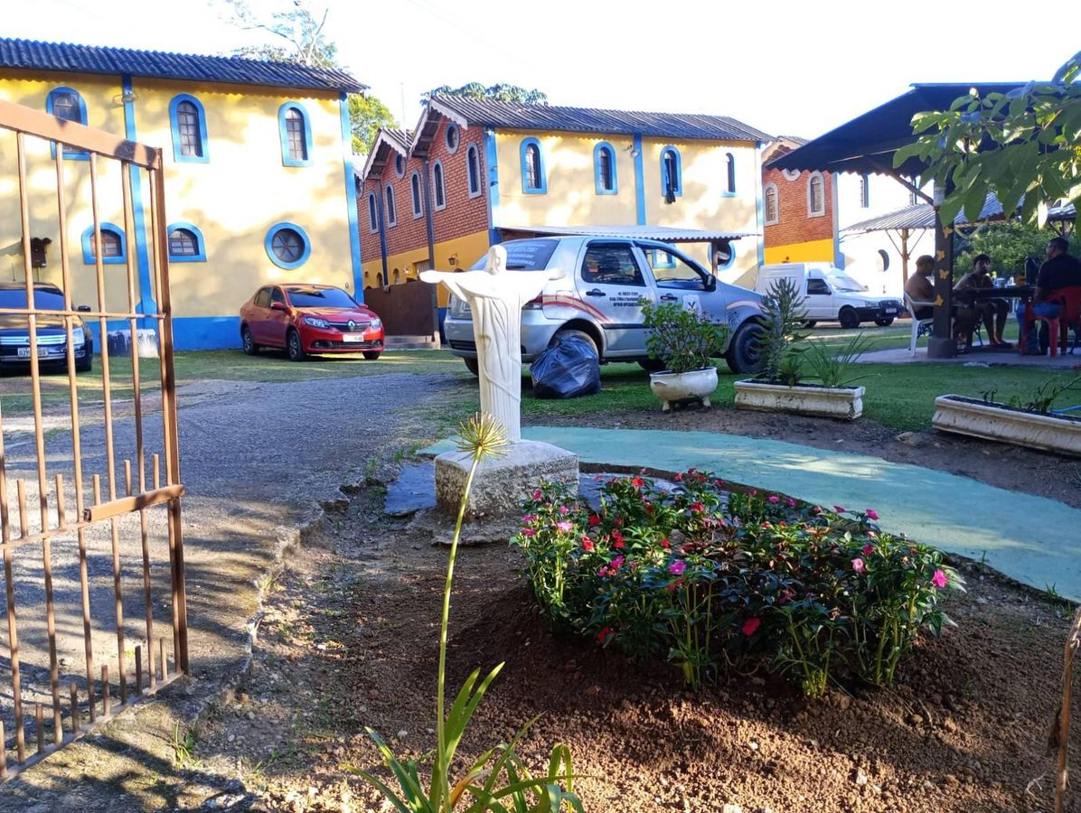 Pousada Salesópolis - Residencial e Comercial - à venda - ComBrasil Negócios Imobiliários Ltda
