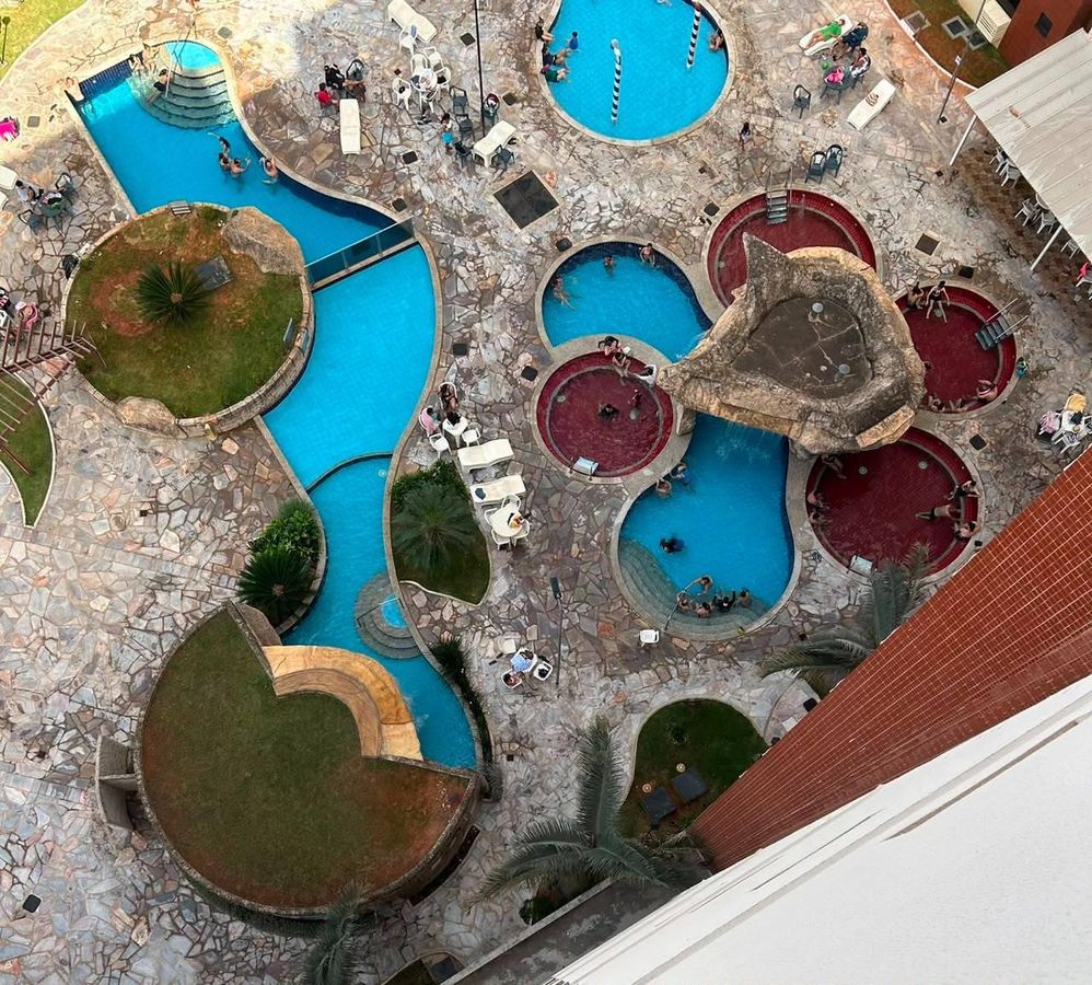 APARTAMENTO À VENDA Golden Dolphin Supreme - Apartamento em Turista 1, Caldas Novas - à venda - Brasília Imóveis Ltda