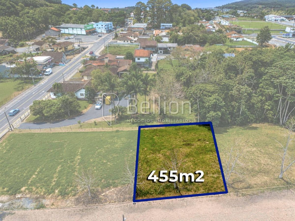 Terreno à Venda no Bairro Divinéia em Rio dos Cedros 455 m²