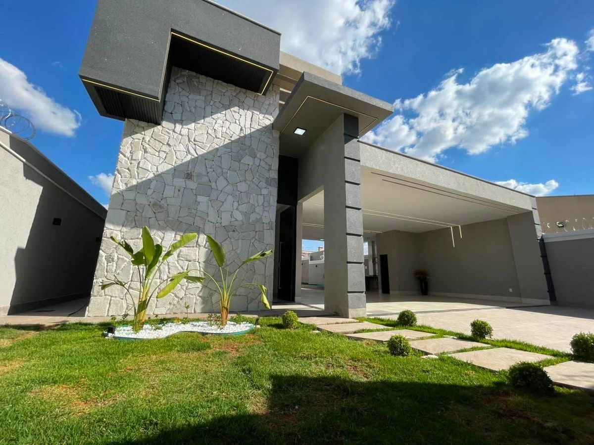 Casa Alto Padrão na Vila Brasilia